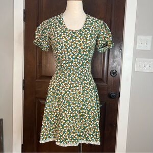 Vintage ‘70s Sunday’s Child Floral Green Dress